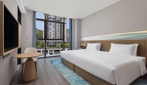 Standard Room, 2 Twin Beds, Non Smoking, City View (Hollywood)