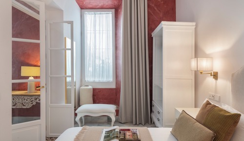 Exclusive Apartment