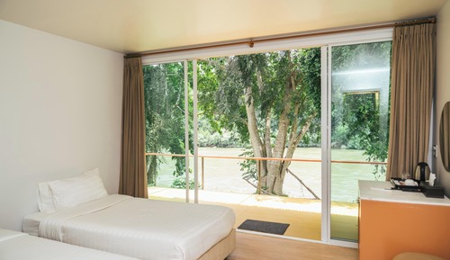 Deluxe Room, River View