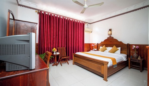 Superior Double Room, City View