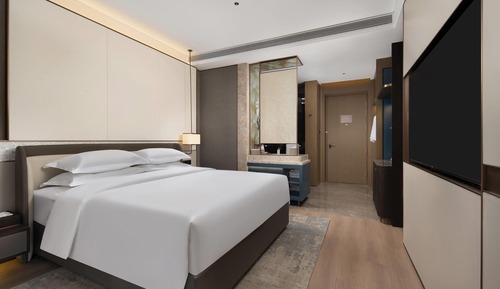 Room, 1 King Bed, Non Smoking (Elegant)