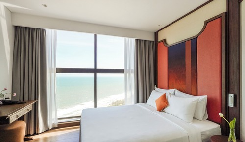 Apartment, 2 Bedrooms, Balcony, Beach View