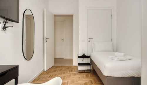 Comfort Apartment, City View