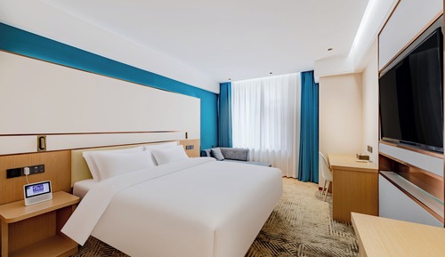 Elite Double Room, City View
