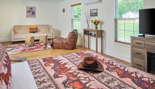 Famous Horse Room