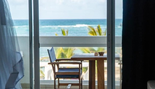 Family Room, Garden View