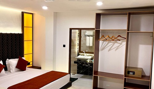 Family Suite, Balcony, Garden View