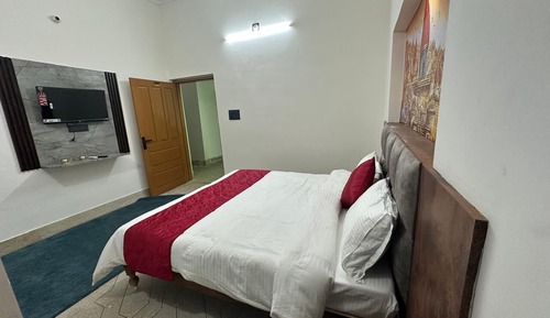VIP Super Deluxe Room