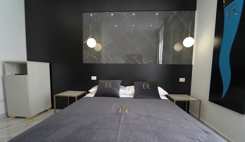 Deluxe Triple Room, City View