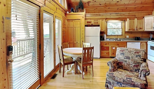 Studio (1 Bedroom)