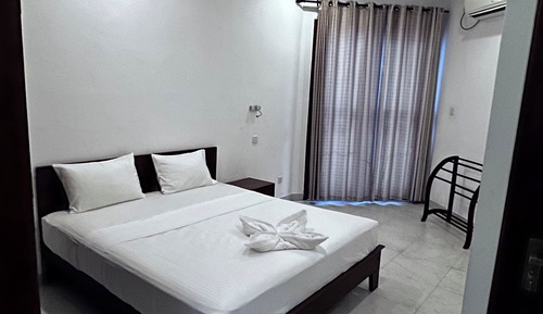 Standard Double Room, 1 Queen Bed