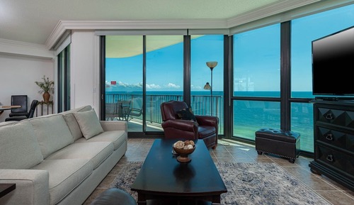 Condo, 2 Bedrooms