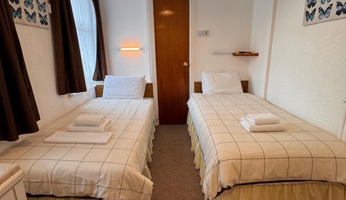 Basic Double Room, 1 Double Bed