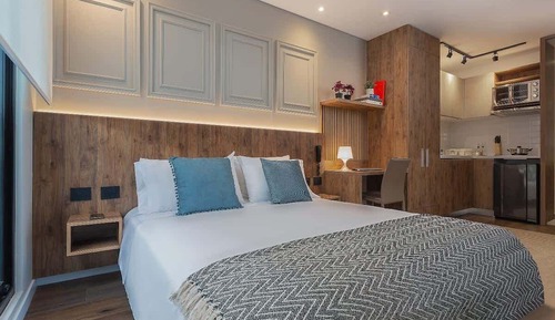 Apartment, 1 Queen Bed, Balcony, City View (UNIVERSAL 307)