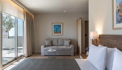 Junior Suite