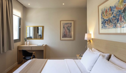 Superior Double or Twin Room with Side Harbor View
