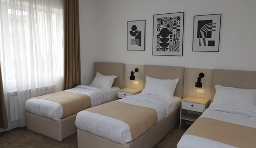 Deluxe Triple Room