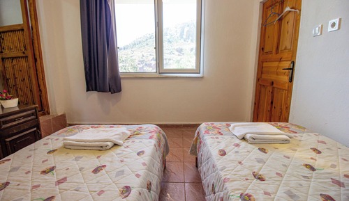 Basic Room, Balcony, Mountain View