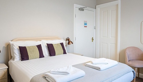 Classic Double Room