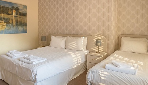 Classic Triple Room