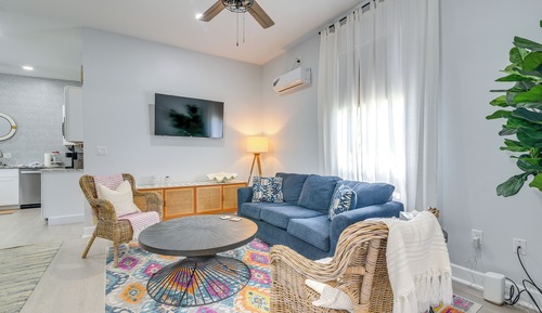 House (2 Bedrooms)