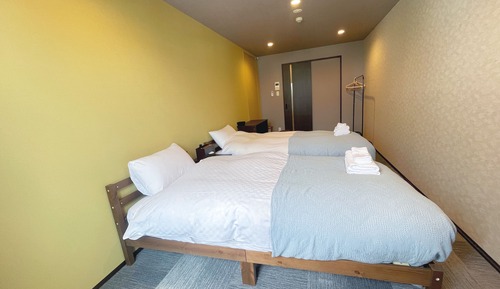 Basic Twin Room