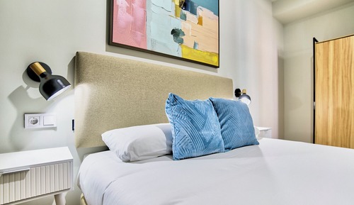 Deluxe Apartment, City View