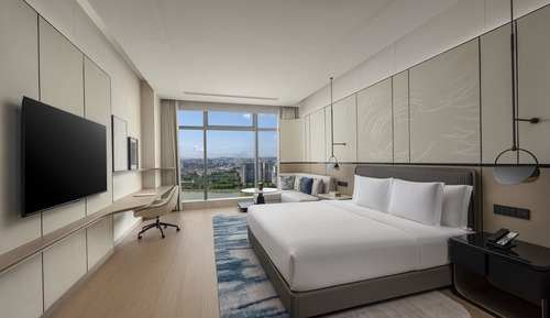 1 King Standard River View