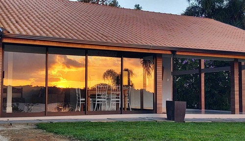Design House, Lake View