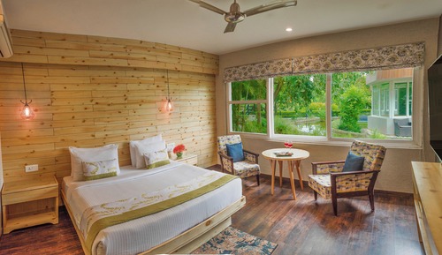 Senior Villa, Resort View