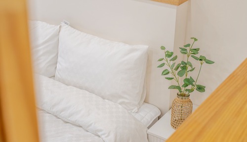 Basic Room, 1 Bedroom (Stay Shod – Deluxe 1F-2 (Pool/Random))