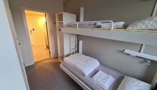 Basic Twin Room, Partial Ocean View