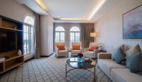 Executive Suite, Patio
