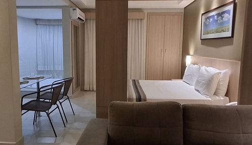 Premium Suite