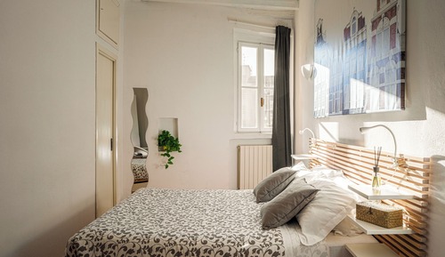 Apartment, Courtyard View