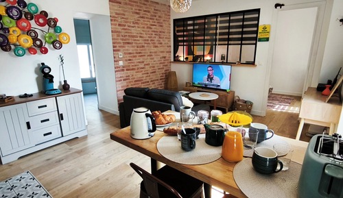 City Apartment, Garden View