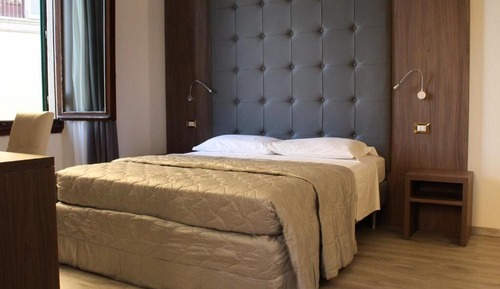 Superior Double Room, City View