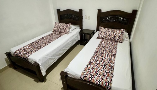 Economy Twin Room