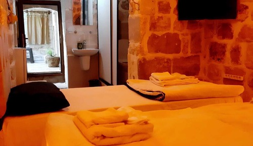 Room, 3 Twin Beds
