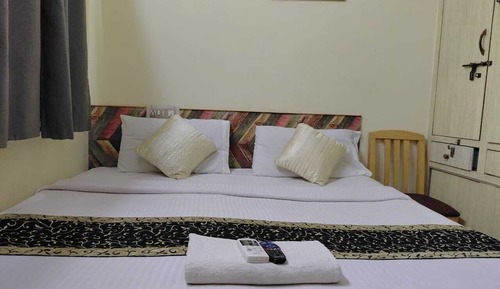 Standard Double Room, City View