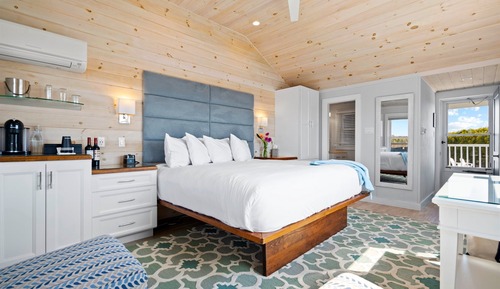 Windward Premium Harbor View King