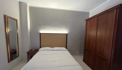 Basic Double or Twin Room