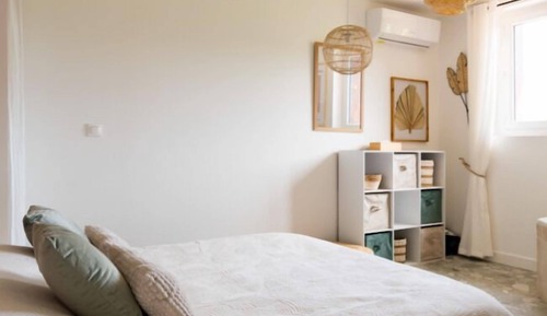 Apartment, 1 Bedroom, Balcony, Mountain View