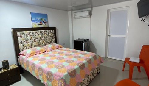 Economy Double Room, 1 Double Bed, Mobility Accessible, No Windows