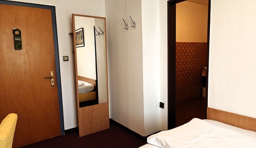 Basic Single Room, Courtyard View