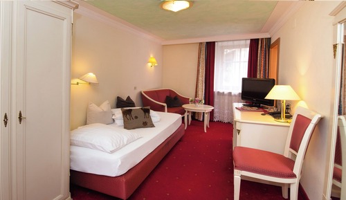 Junior Room