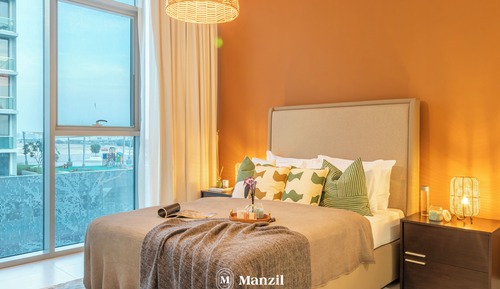 Luxury Apartment, Balcony, Lake View