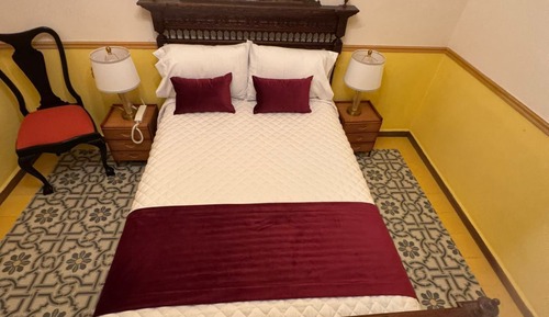 Comfort Room