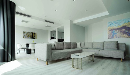 Gallery Condo, Sea View