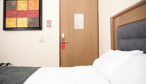 Basic Single Room, Mountain View